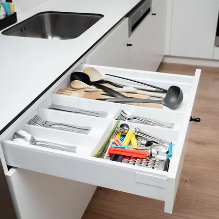 Bastion New With Parking Apartamento