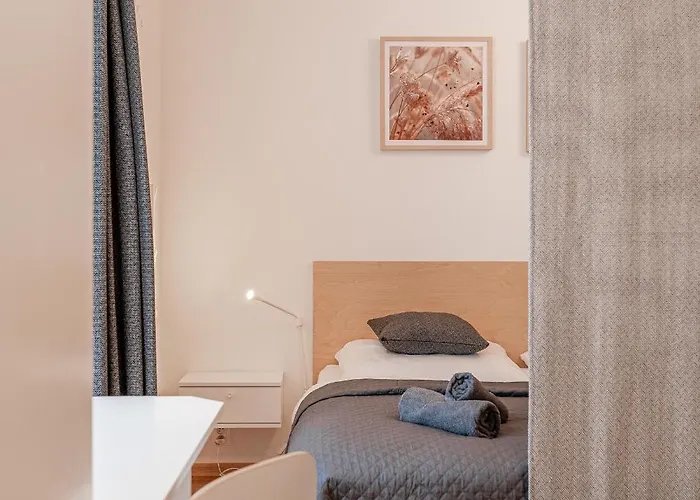 Bastion New With Parking Apartman