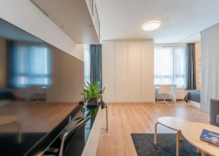 Bastion New With Parking Apartman