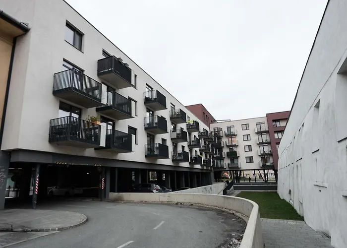 Bastion New With Parking Appartamento